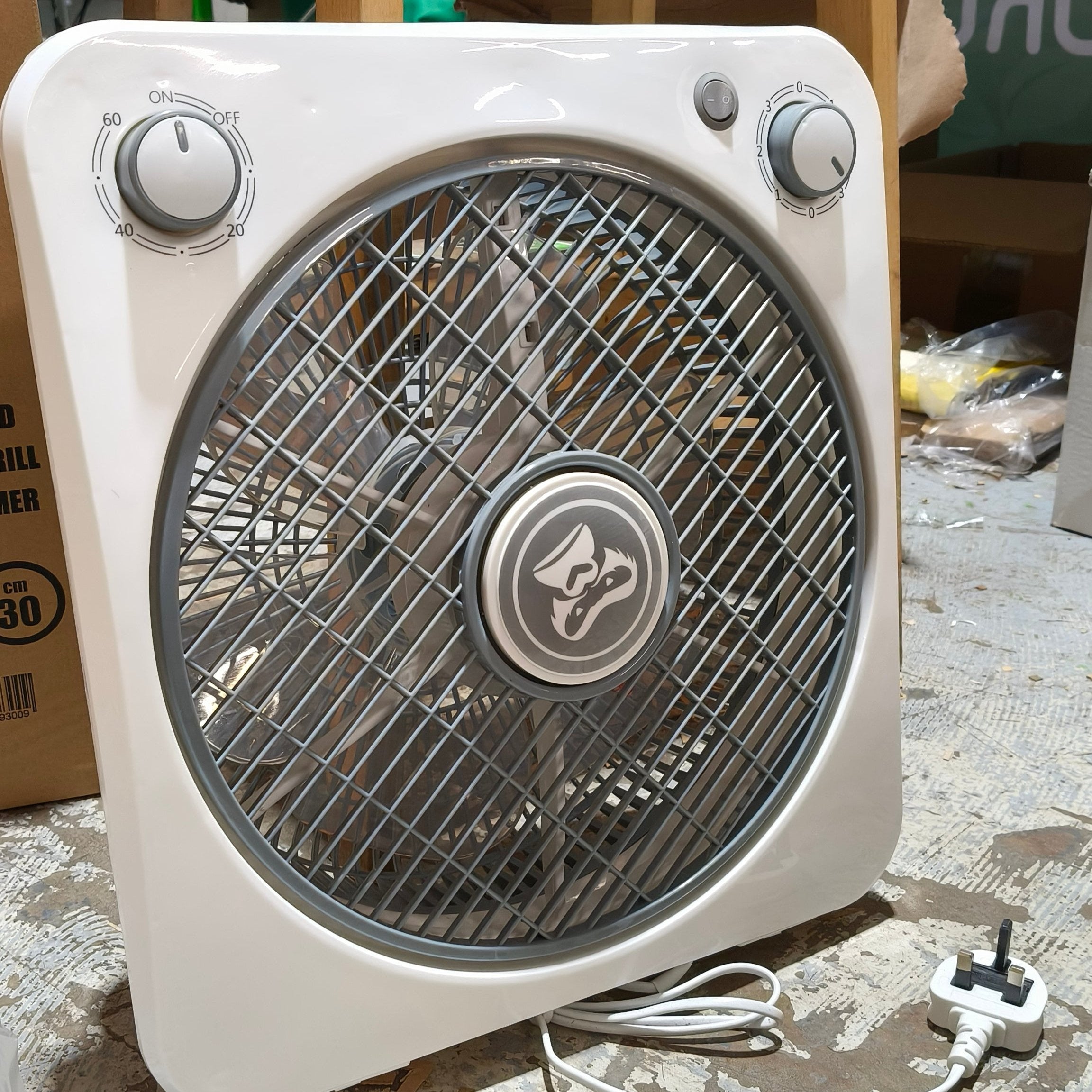 Air Movement Fan Gorilla Circulating Floor Box Fan 3 Speeds - 30cm